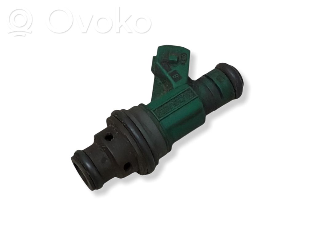 Saab 9-5 Inyector de combustible 