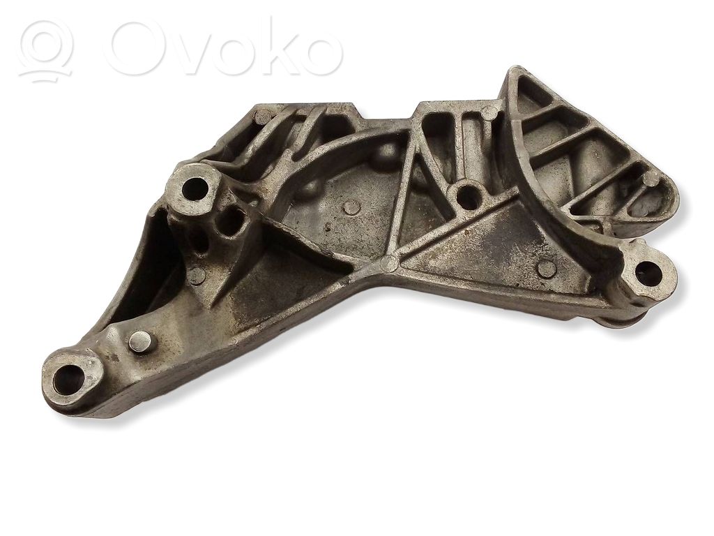 Engine mounting bracket   06J199207K
