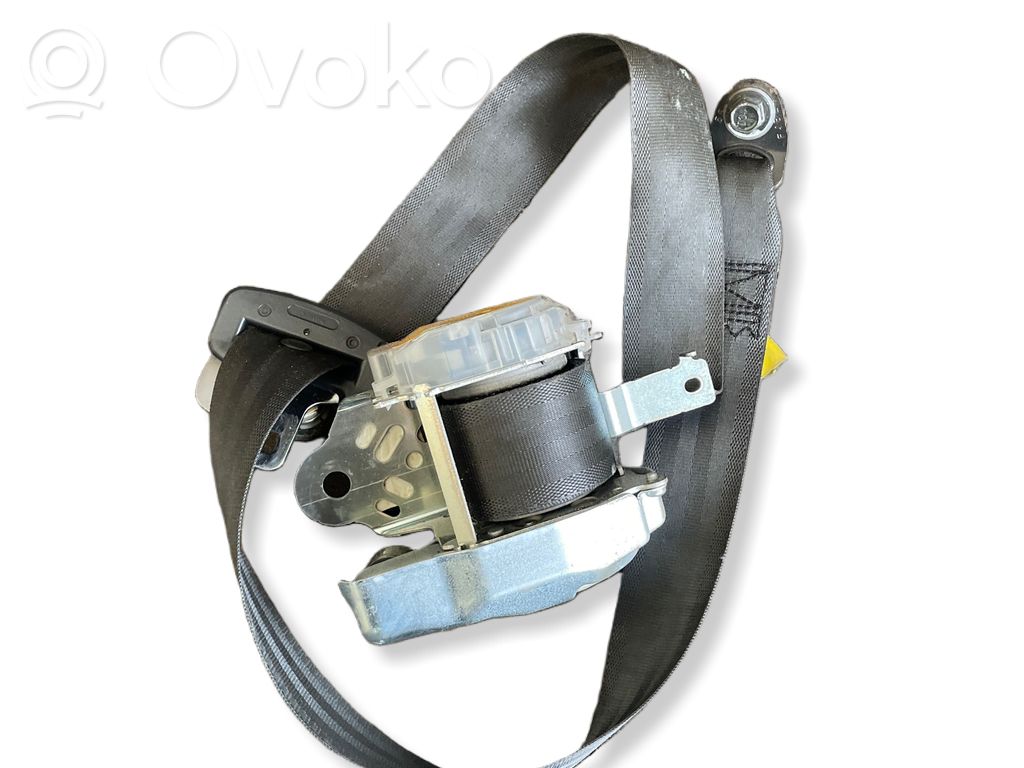 Hyundai i30 Front seatbelt 