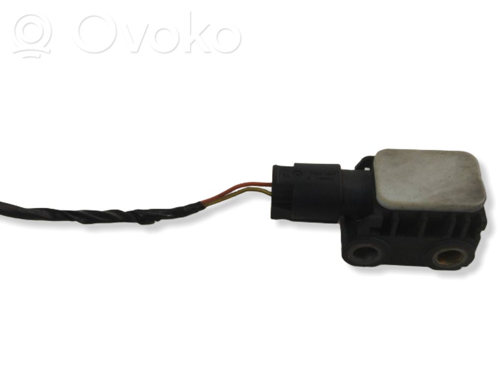 BMW 1 E82 E88 Airbag deployment crash/impact sensor 