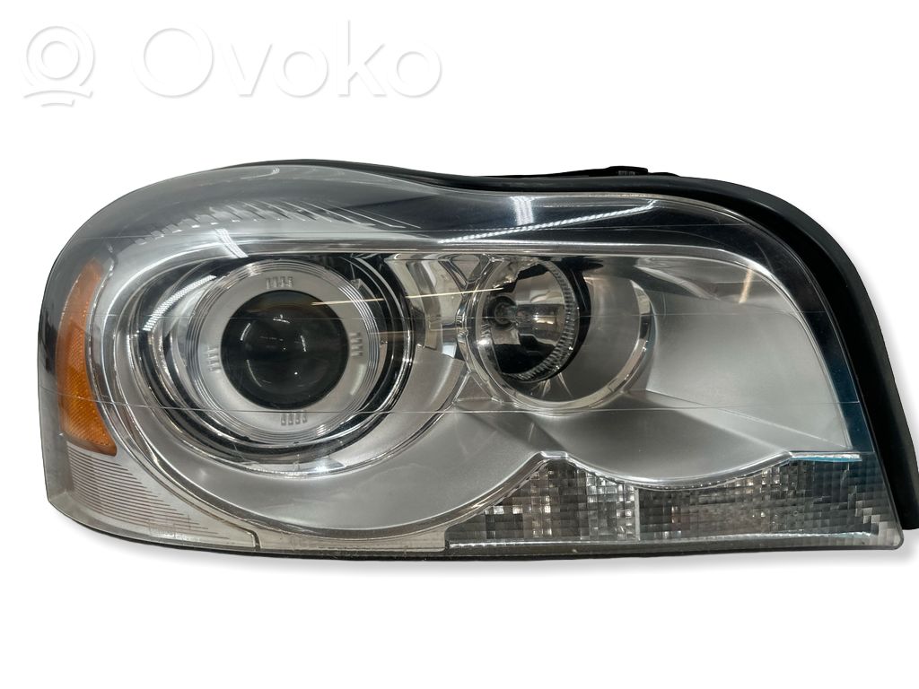 Volvo XC90 Phare frontale 
