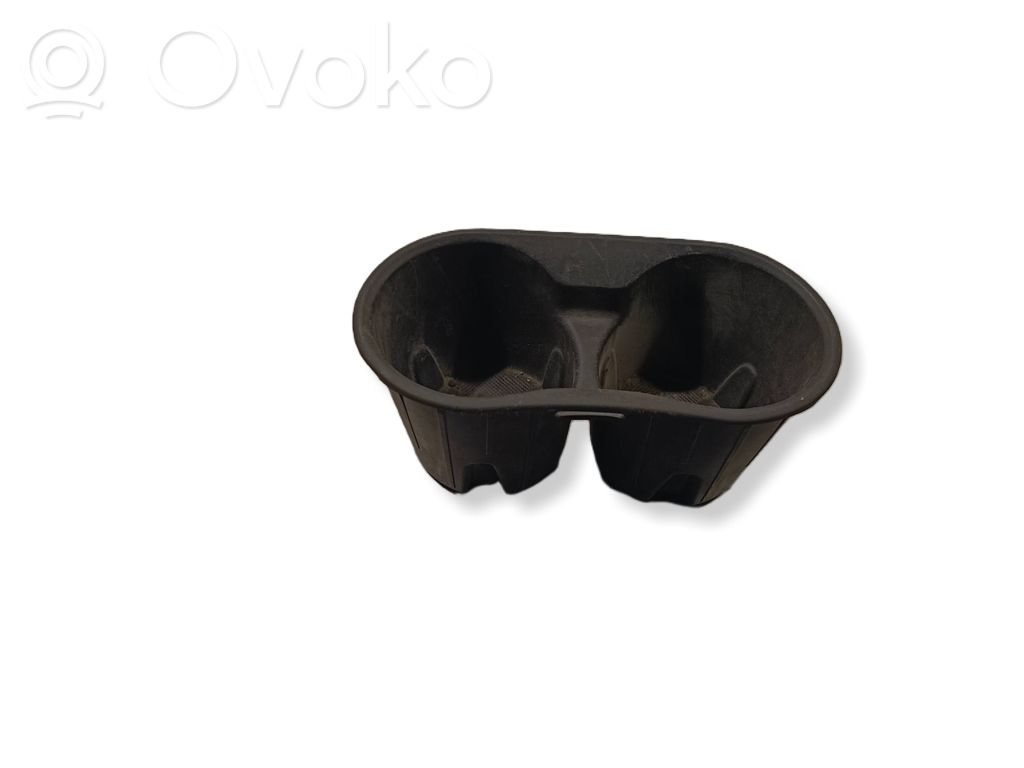 Ford Focus Becherhalter Getränkehalter Cupholder vorne 
