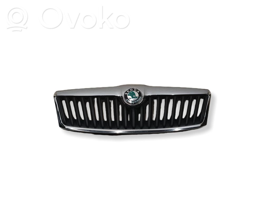 Skoda Octavia Mk2 (1Z) Maskownica / Grill / Atrapa górna chłodnicy 