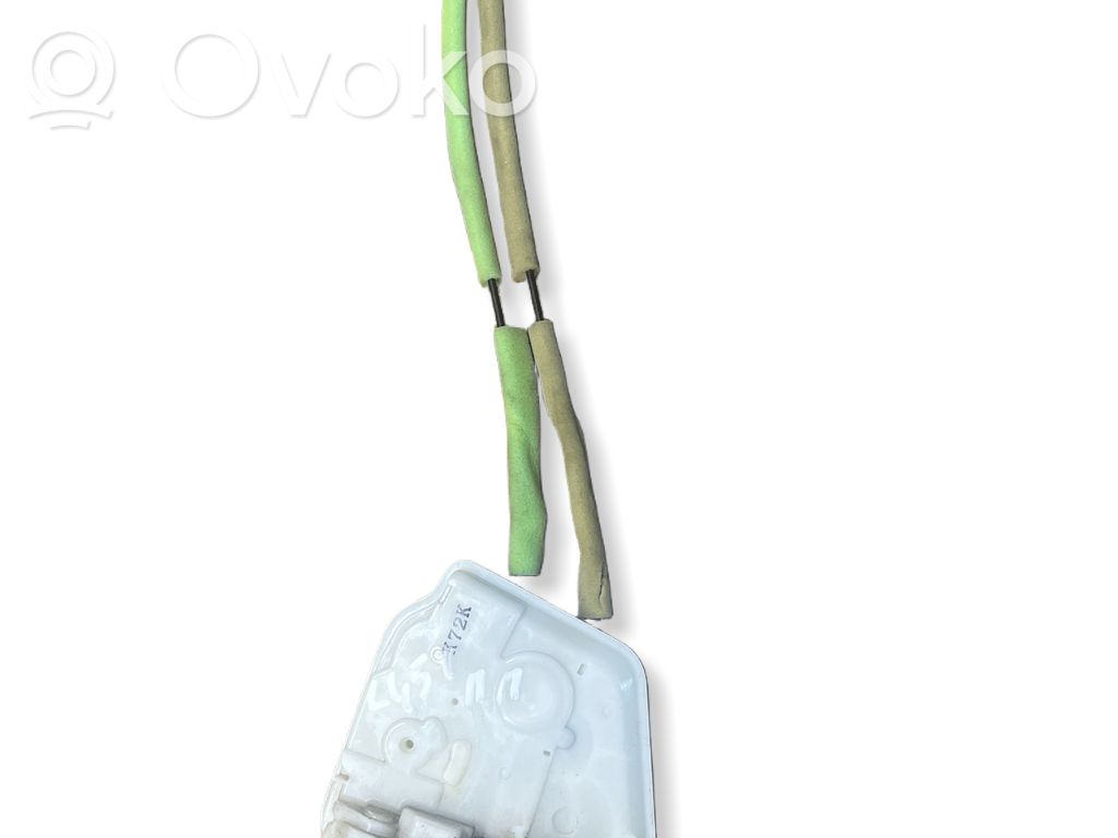 Mazda 3 III Front door lock 