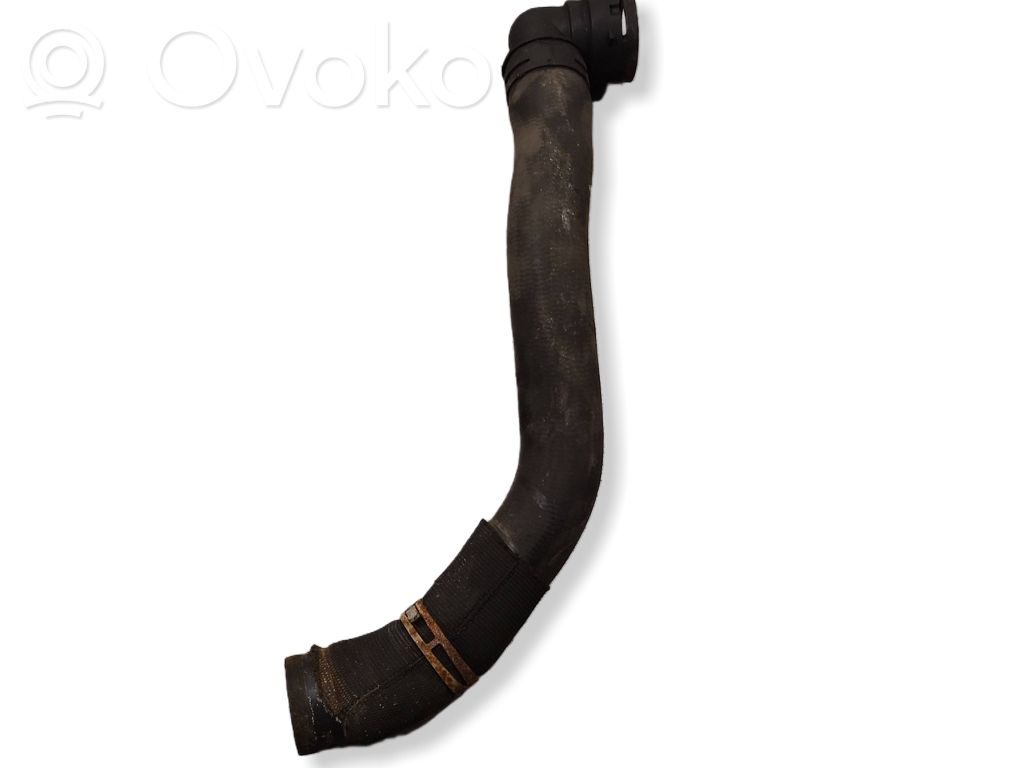 Land Rover Discovery 3 - LR3 Engine coolant pipe/hose 