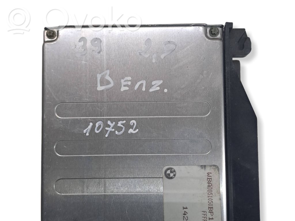 BMW 5 E39 Engine control unit/module 