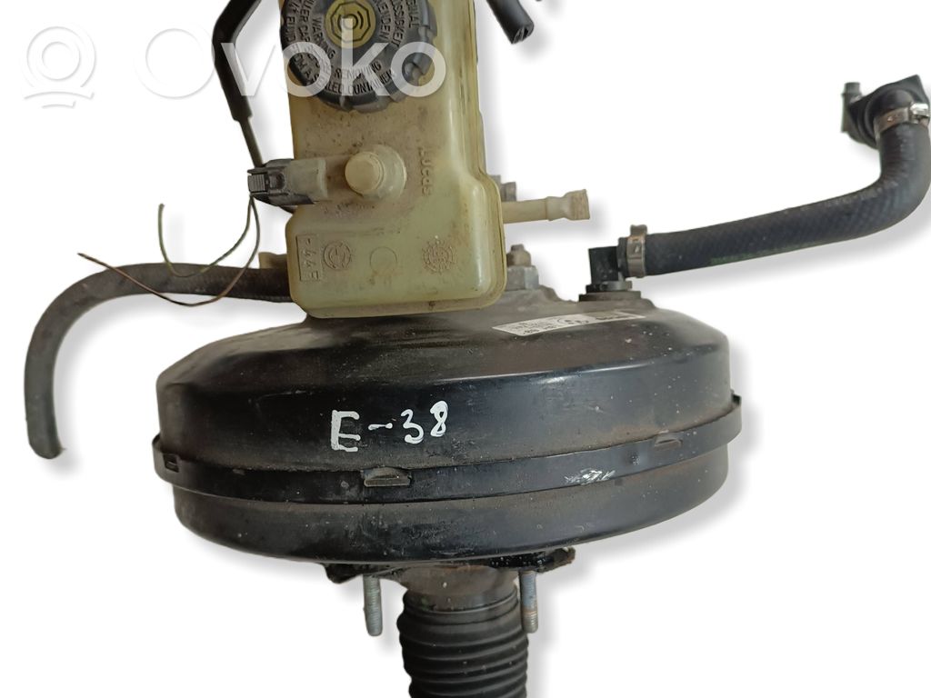 BMW 7 E38 Brake booster 