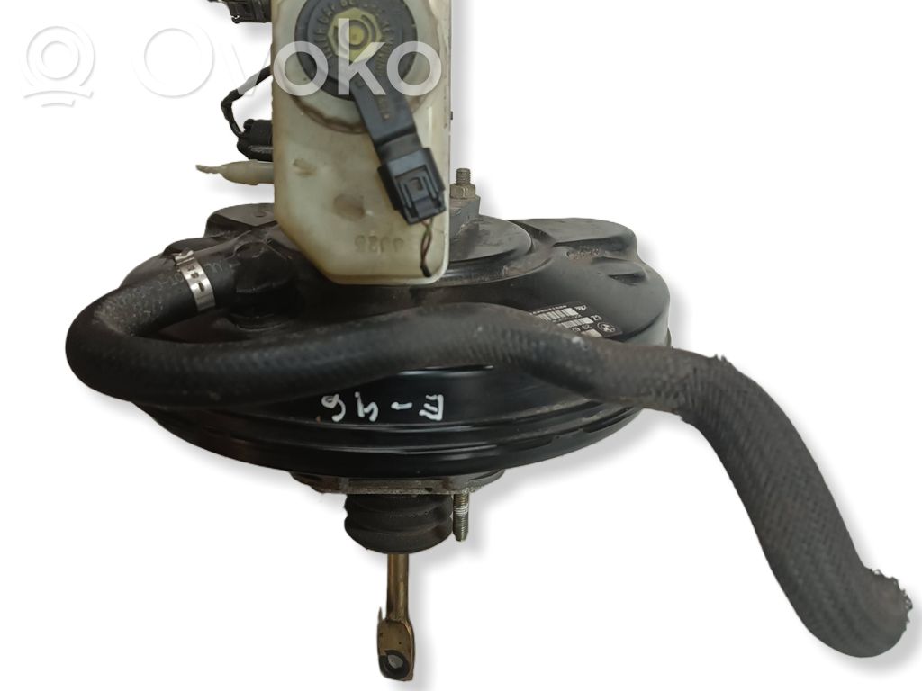 BMW 3 E46 Brake booster 