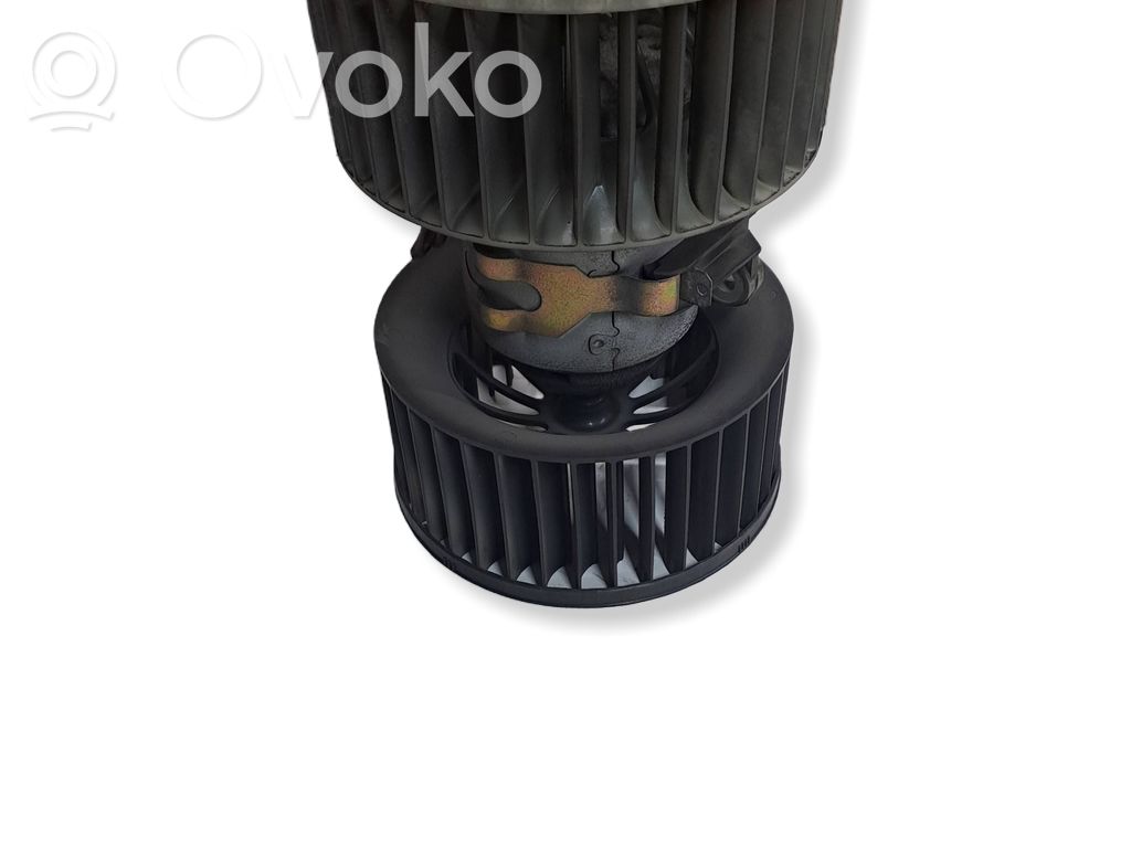 Mazā radiatora ventilators   81362