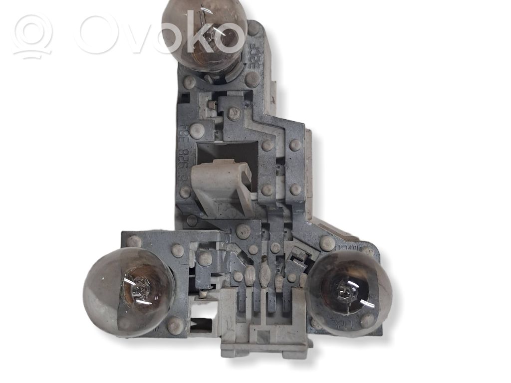 Tail light bulb cover holder   6928384