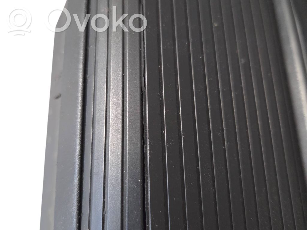 Daiktadėžė   307210100,3072101B0,3072101A0