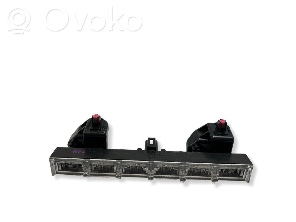 Third/center stoplight   12584,12586,30410