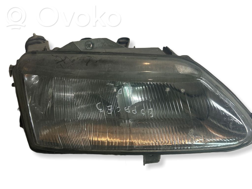 Renault Espace III Lampa przednia 