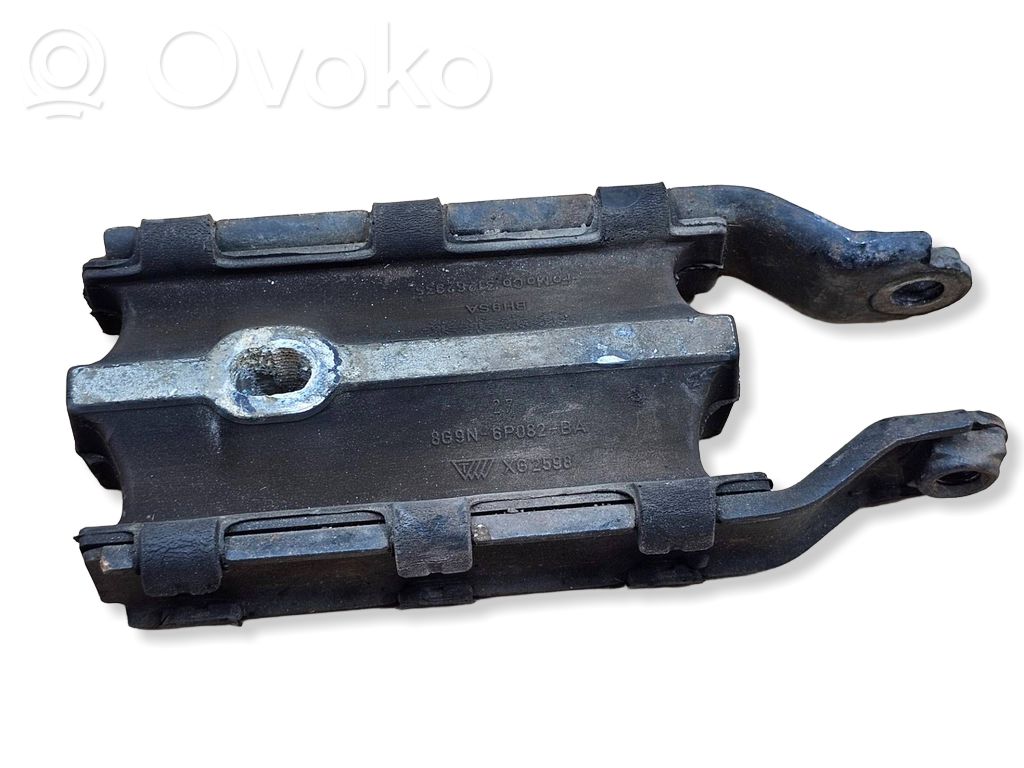 Engine mount bracket   8G9N6P082BA,XG2598,8G9N6P082BAMCARS