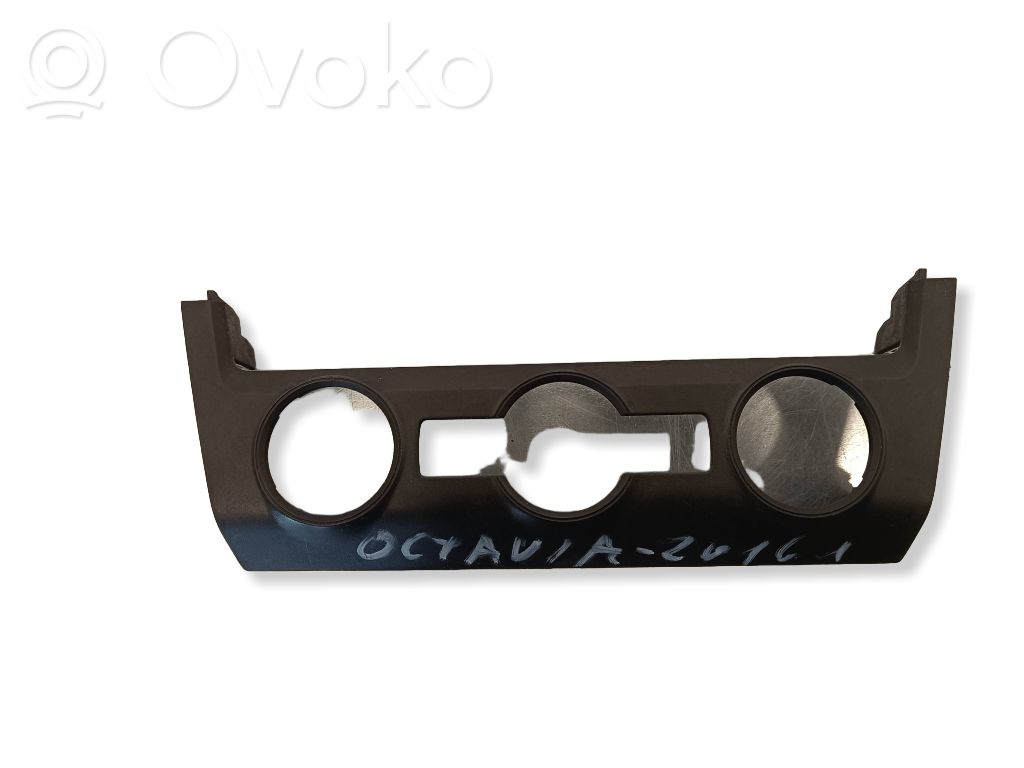 Skoda Octavia Mk3 (5E) Console centrale, commande chauffage/clim 