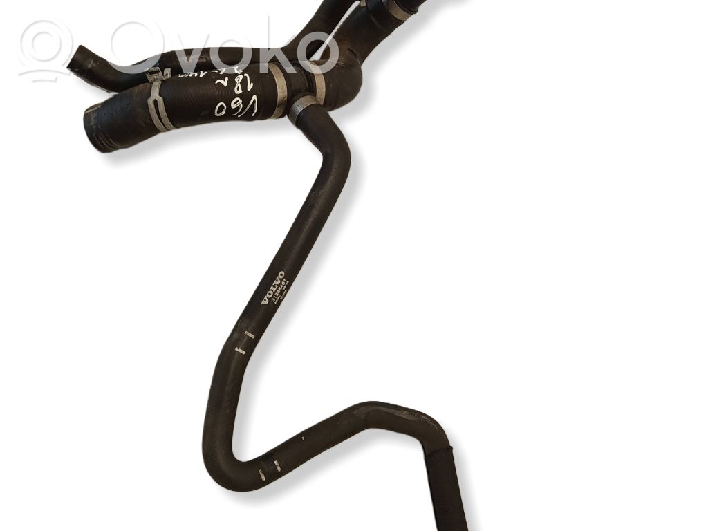 Volvo V60 Engine coolant pipe/hose 