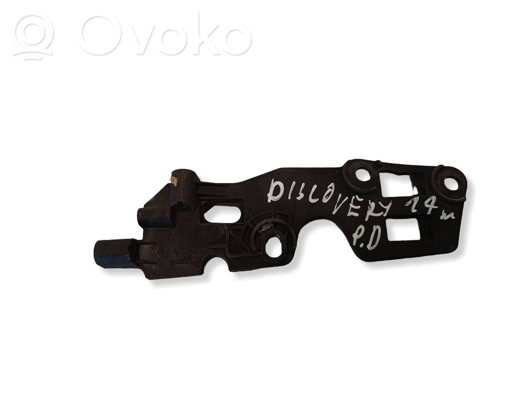 Land Rover Discovery Sport Fender mounting bracket 
