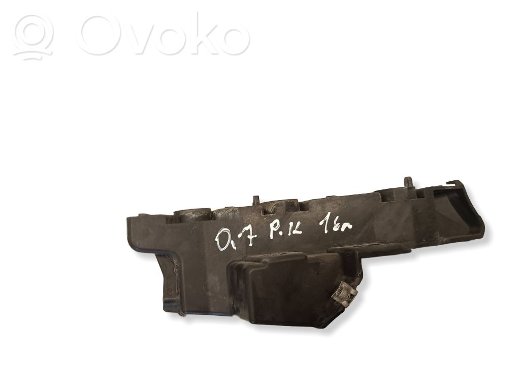 Front bumper mounting bracket   4M0807283A