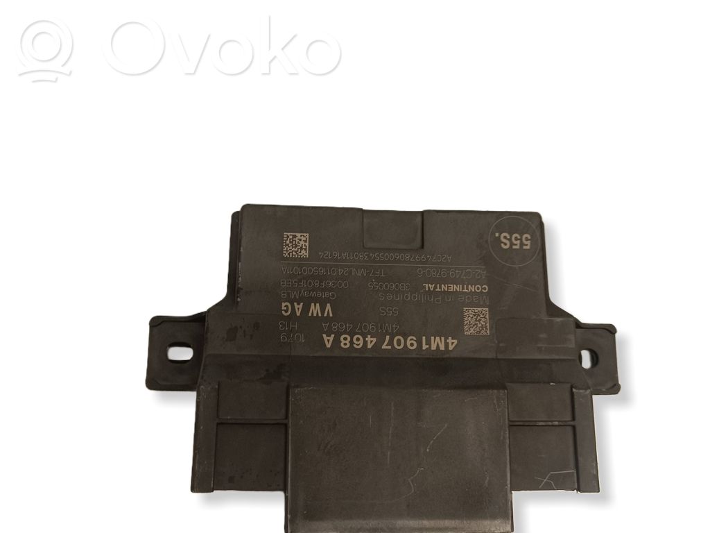 Audi Q7 4M Gateway control module 