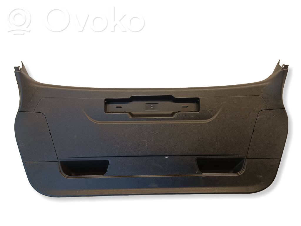 BMW 2 F45 Tailgate trim 