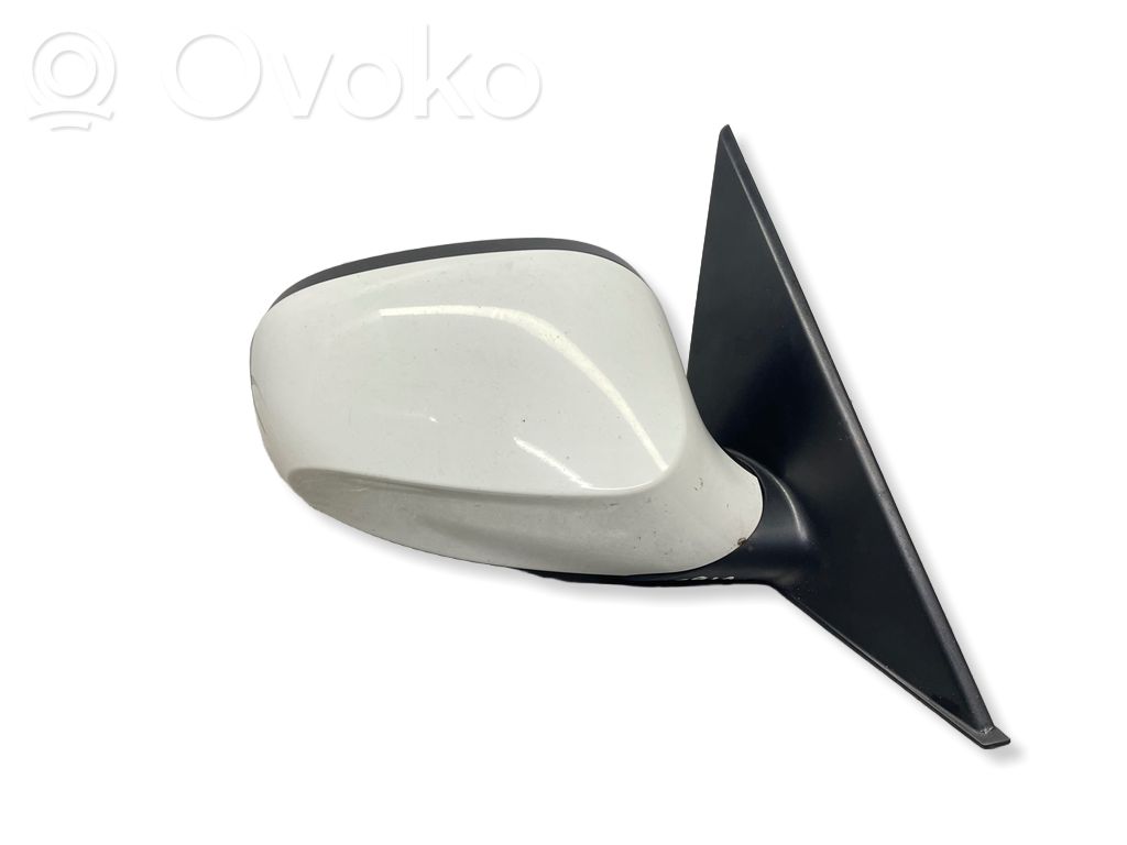 BMW 1 E81 E87 Front door electric wing mirror 