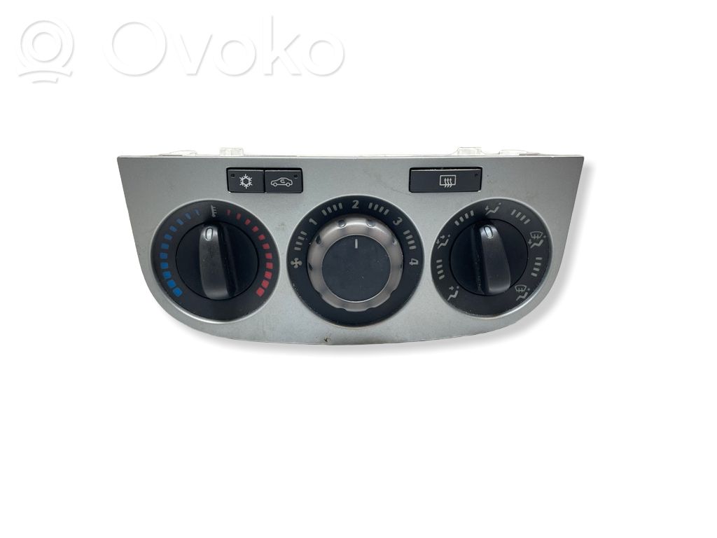Opel Corsa D Climate control unit 