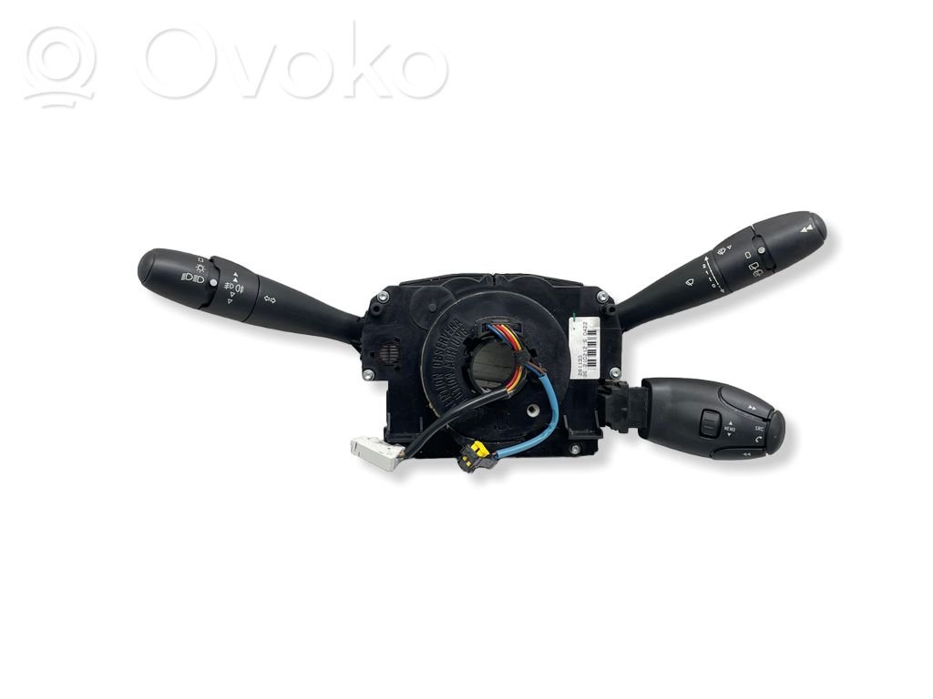 Peugeot 207 Commodo, commande essuie-glace/phare 