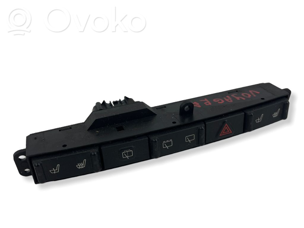 Multifunctional control switch/knob   04685842AA,74677463,006523122