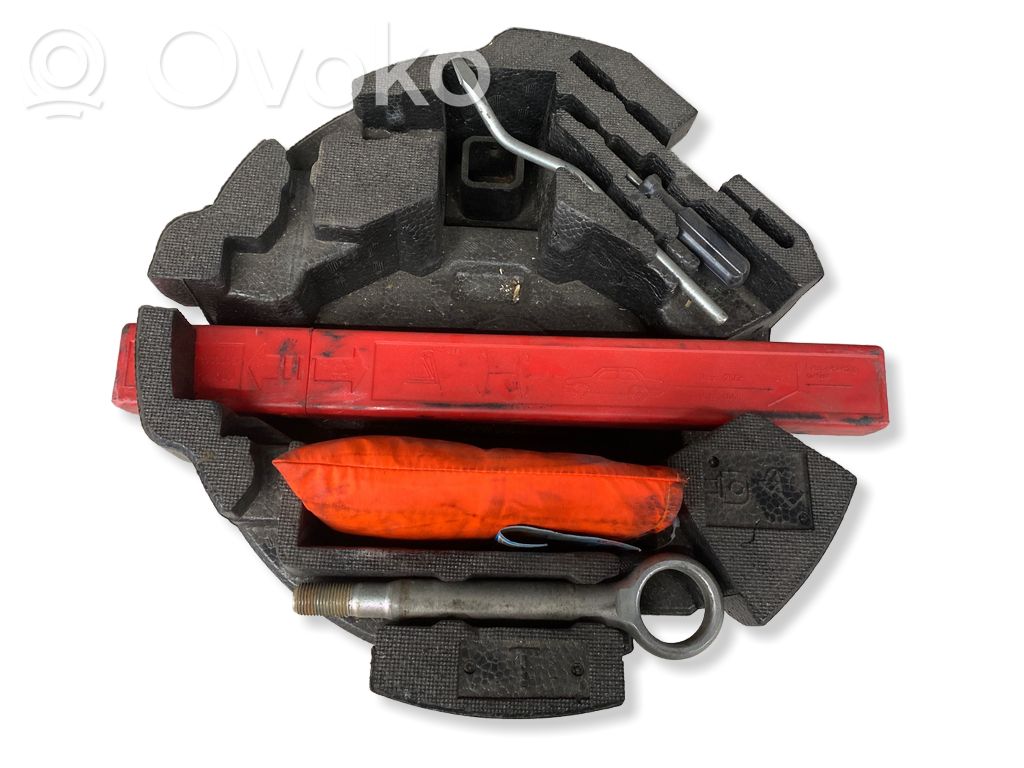 Subaru Forester SH Set scule 