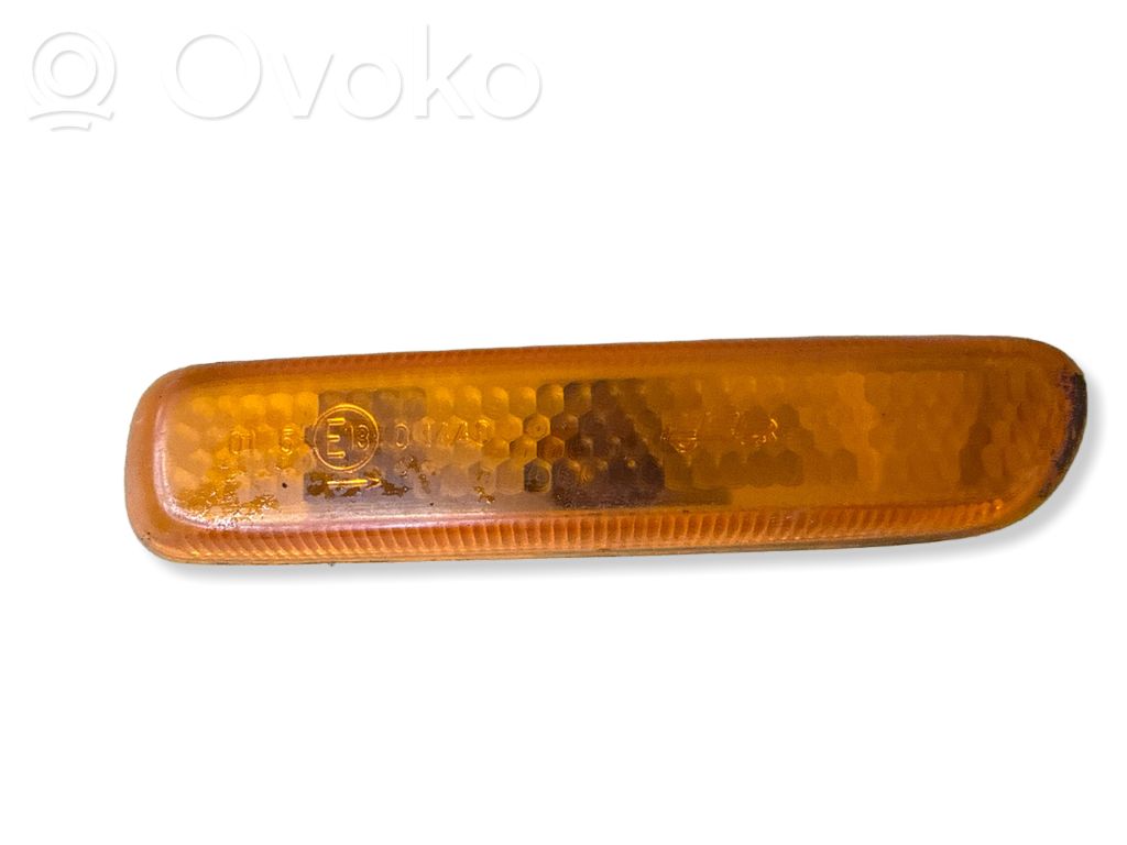 BMW 3 E46 Front fender indicator light 
