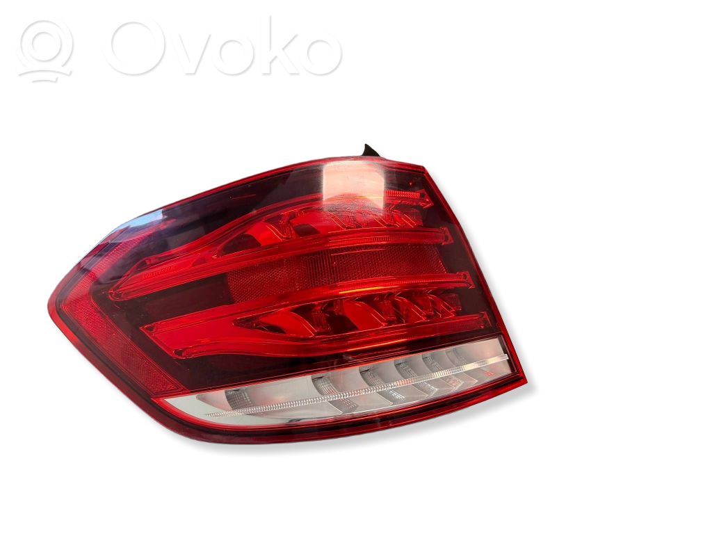 Mercedes-Benz E W212 Lampă spate în caroserie 
