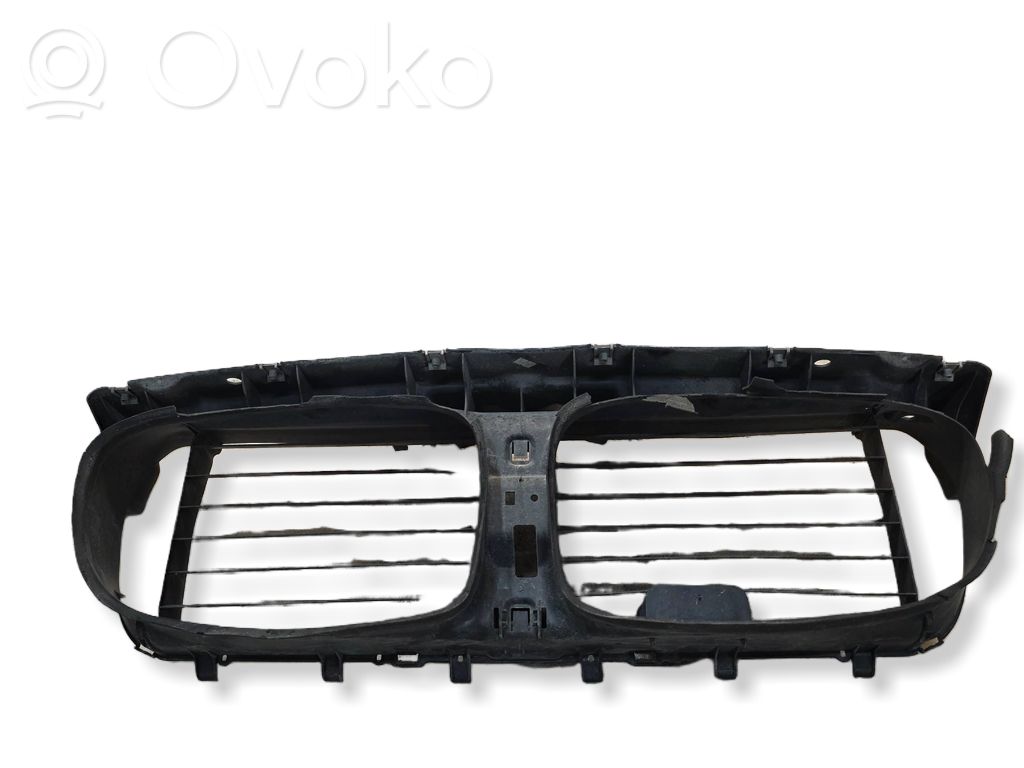 BMW 7 F01 F02 F03 F04 Panel mocowania chłodnicy / góra 