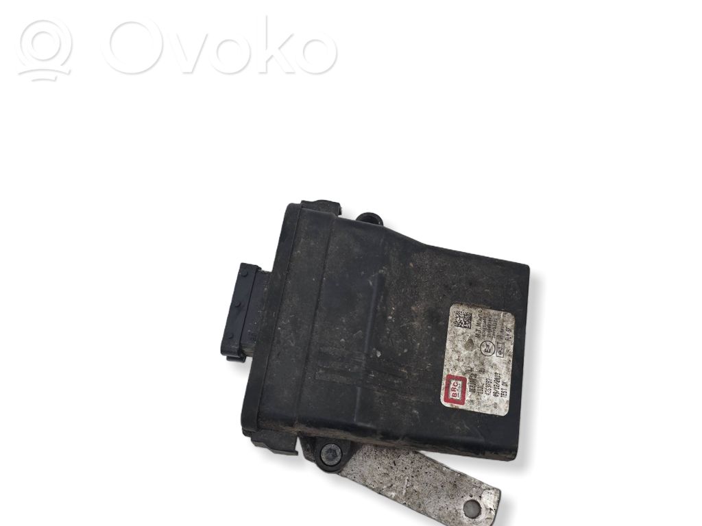 Subaru Legacy Nestekaasun ohjainlaite/moduuli (LPG) 
