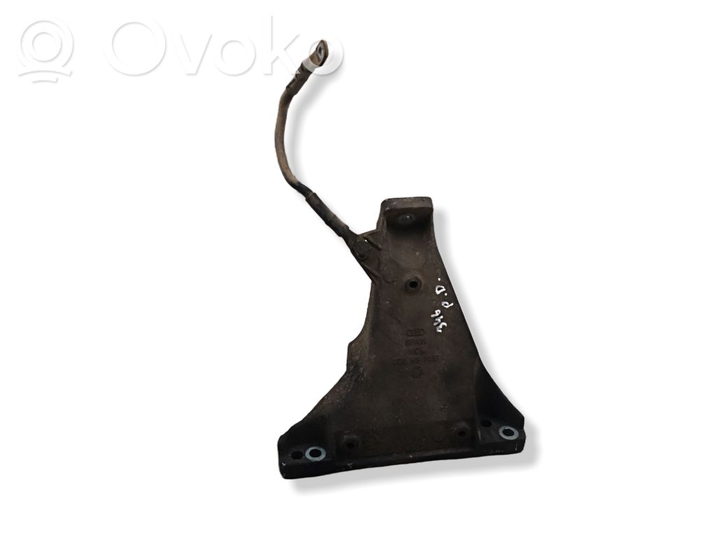 Engine mounting bracket   8D0199308F