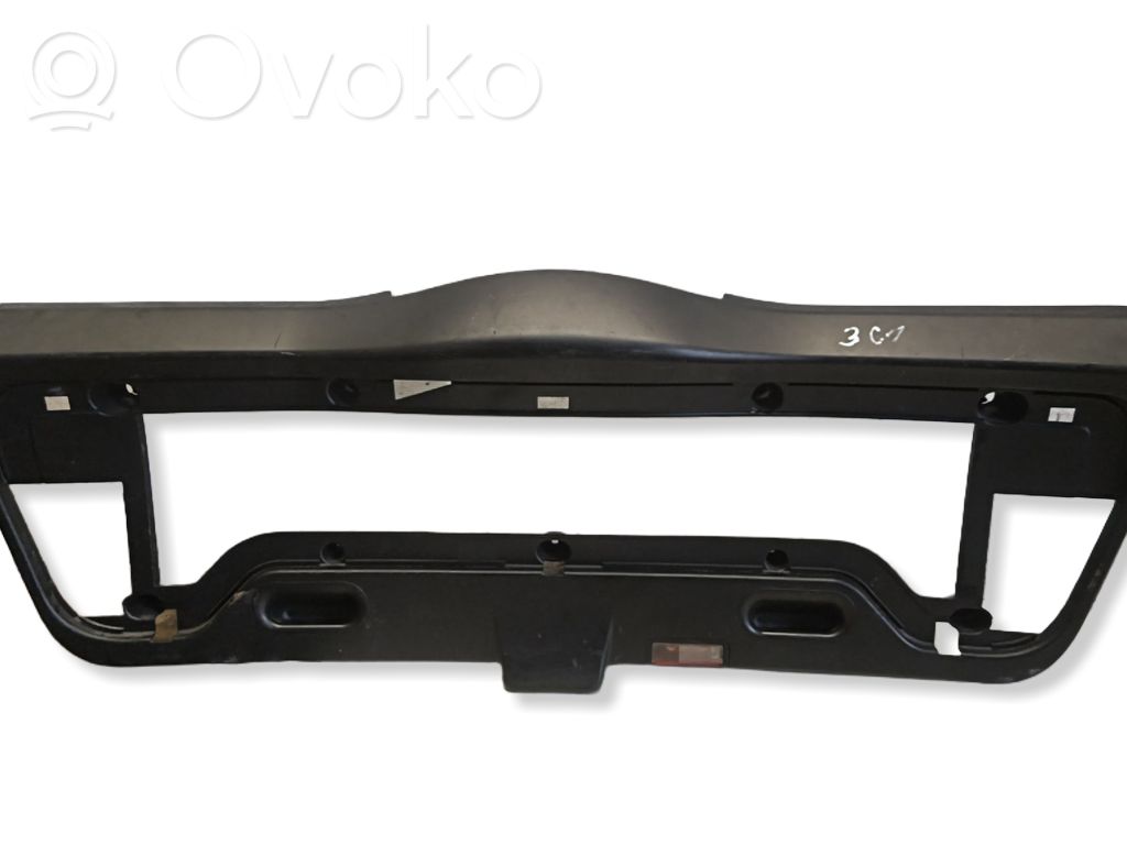 BMW 3 E46 Tailgate/boot lid cover trim 