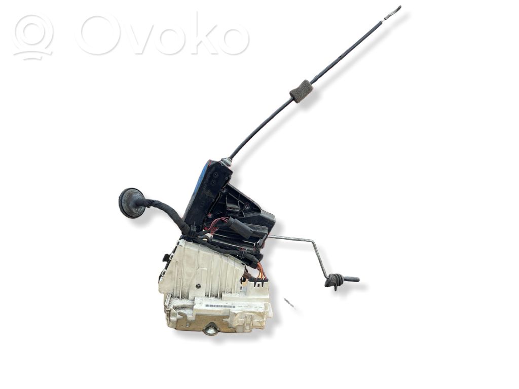 Mercedes-Benz A W169 Zamek drzwi przednich 