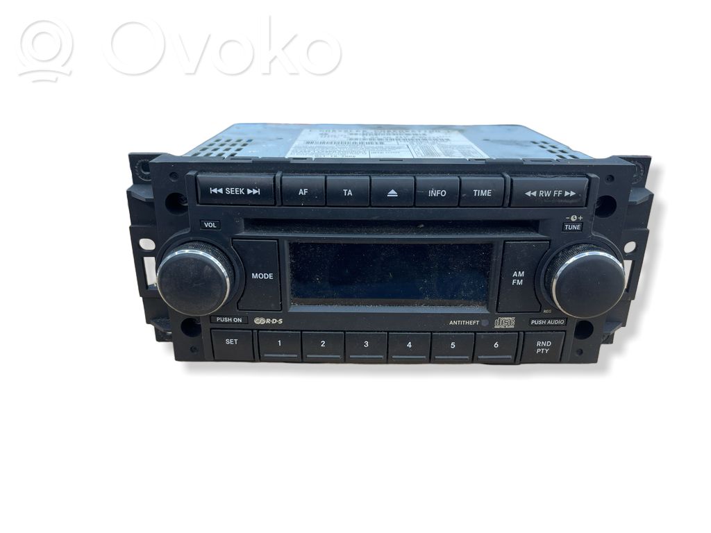 Jeep Grand Cherokee (WK) Panel / Radioodtwarzacz CD/DVD/GPS 