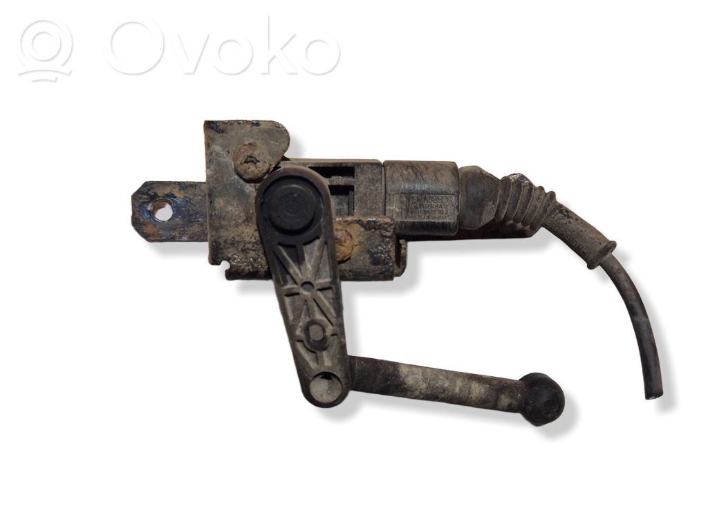 Volkswagen Touran II Rear air suspension level height sensor 
