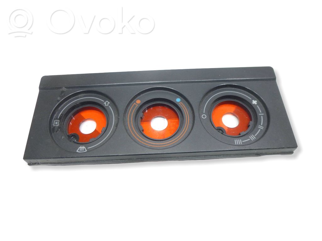 Audi 80 90 B3 Climate control/heater control trim 