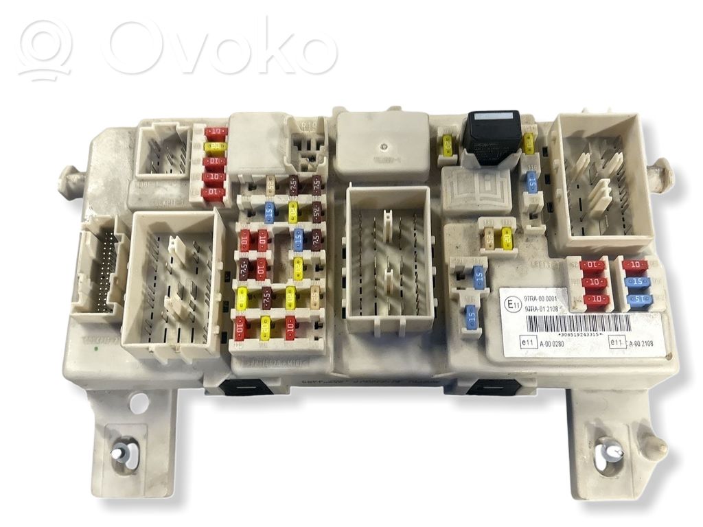 Ford Focus Fuse module 