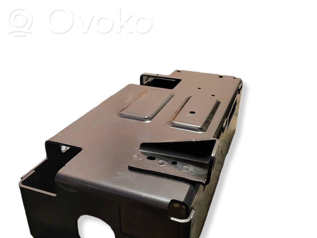 Kronšteins   4M0915524K