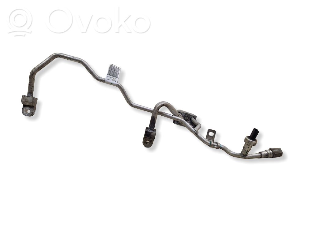 Jeep Cherokee KL Conductă/furtun aer condiționat (A/C) 