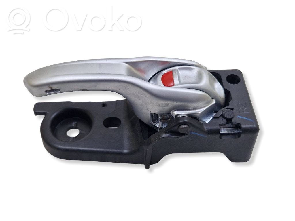 Jeep Cherokee KL Manecilla interna puerta delantera 