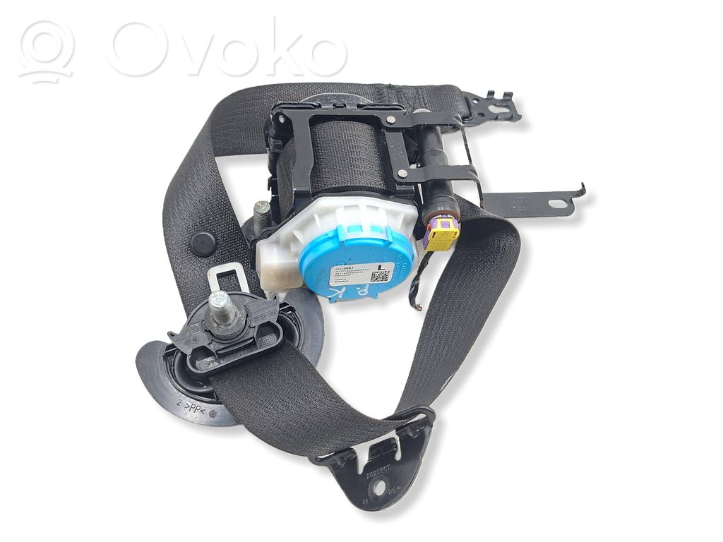 Opel Insignia B Front seatbelt 