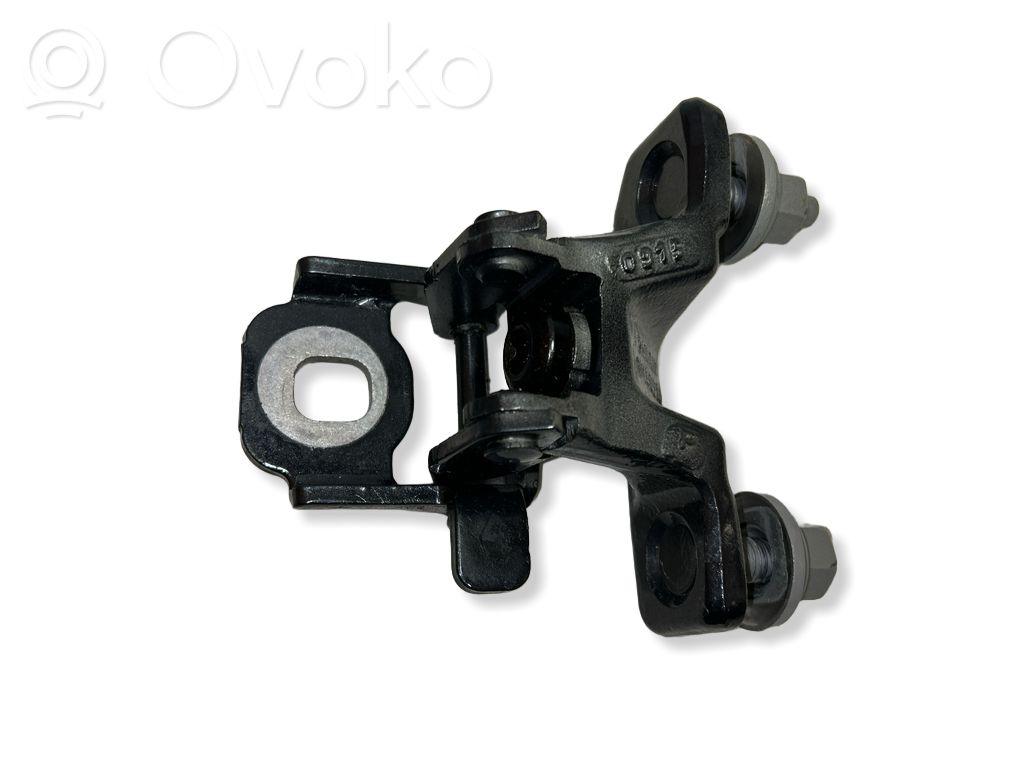 BMW 2 F46 Tailgate/trunk/boot hinge 