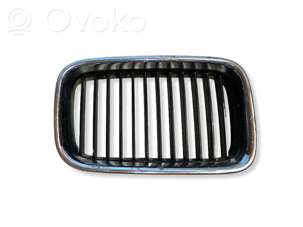 BMW 3 E36 Front grill 