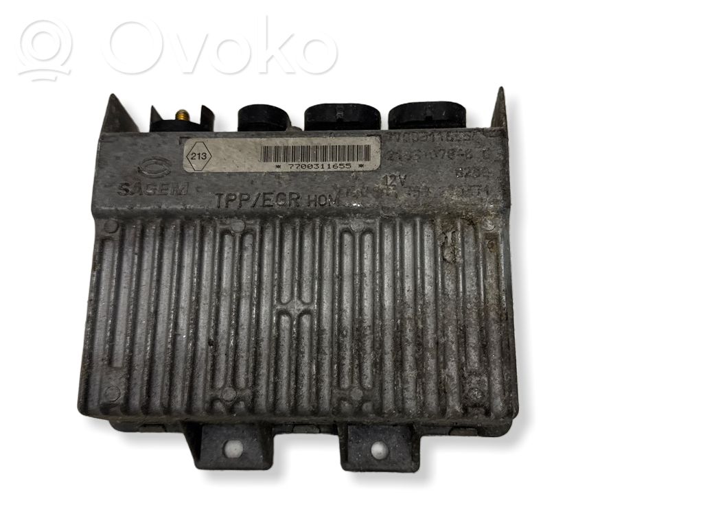 Renault Master II Engine control unit/module 