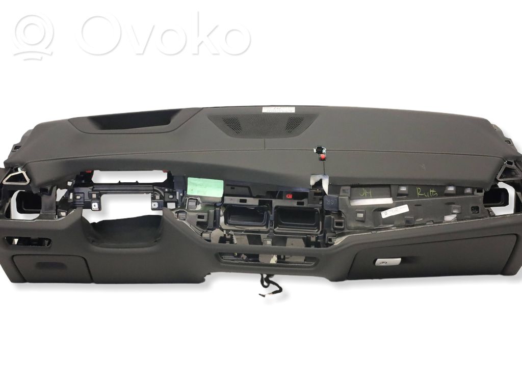 BMW X7 G07 Panelė 