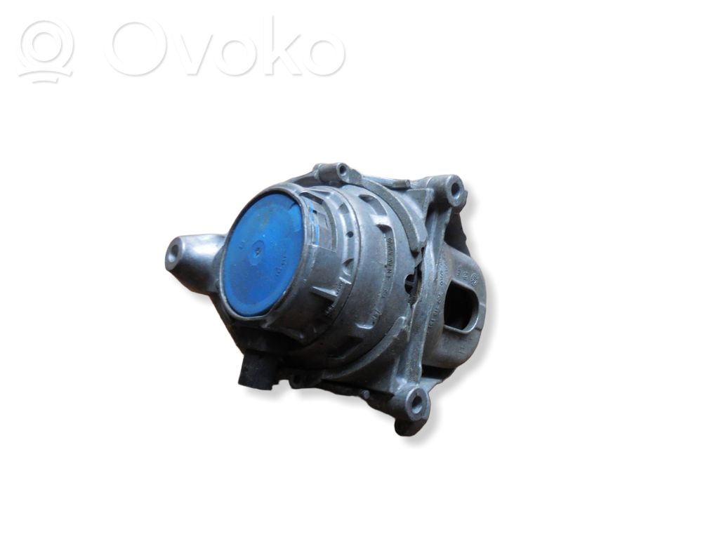 Audi A8 S8 D5 Engine mount bracket 