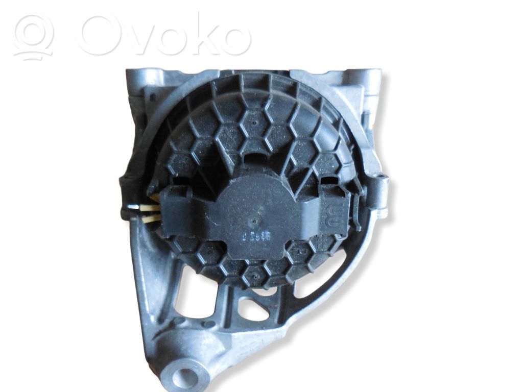 Audi A4 S4 B9 Engine mount bracket 